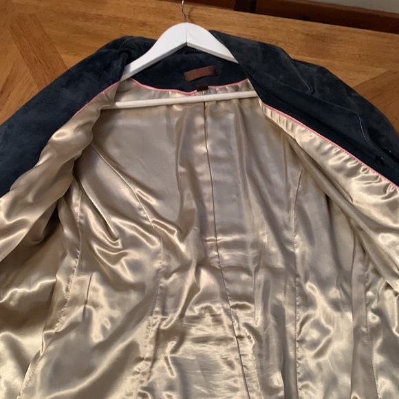 Danier navy blue suede coat - Picture 4 of 11